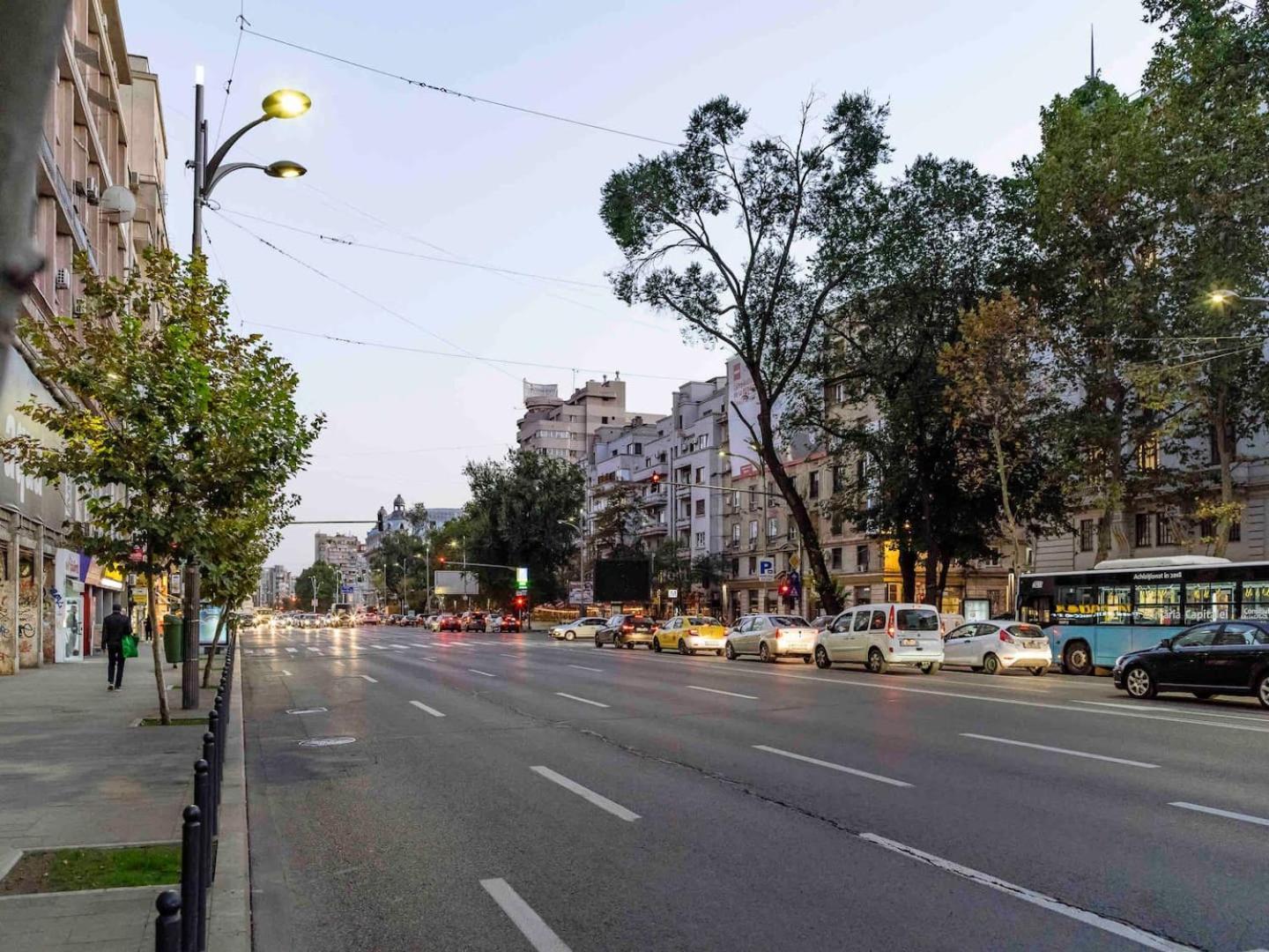 Sunrise Apartments City Center Bucureşti Ngoại thất bức ảnh