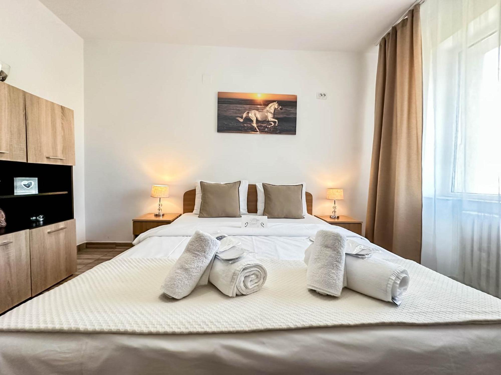 Sunrise Apartments City Center Bucureşti Ngoại thất bức ảnh